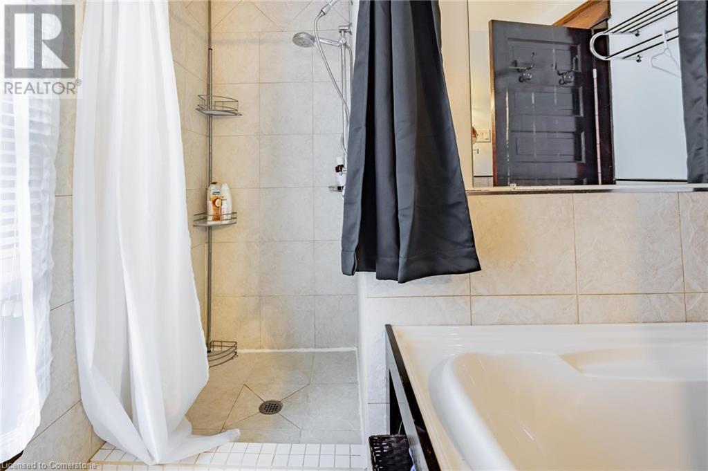 4622 Ferguson Street, Niagara Falls, Ontario  L2E 2Y9 - Photo 19 - 40679816