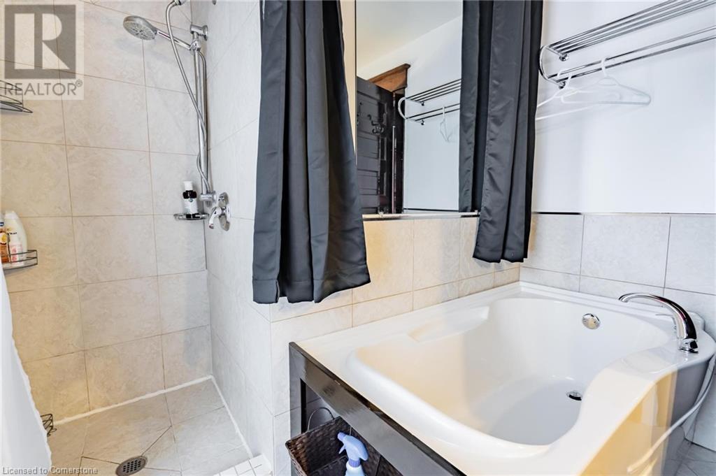 4622 Ferguson Street, Niagara Falls, Ontario  L2E 2Y9 - Photo 20 - 40679816