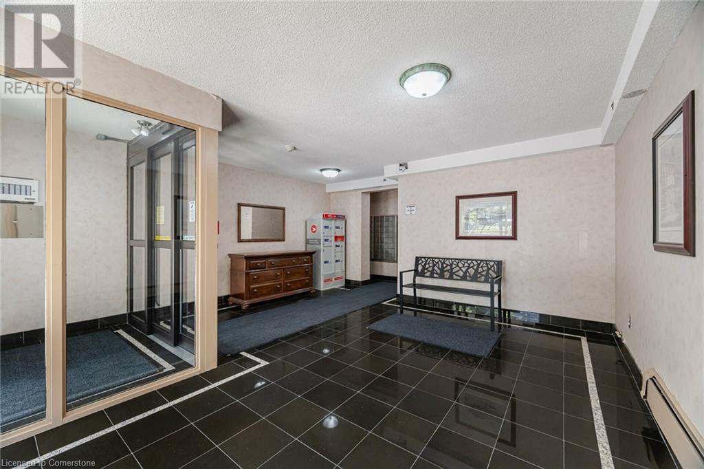 81 Charlton Street E Unit# 101, Hamilton, Ontario  L8N 1Y7 - Photo 5 - 40679978