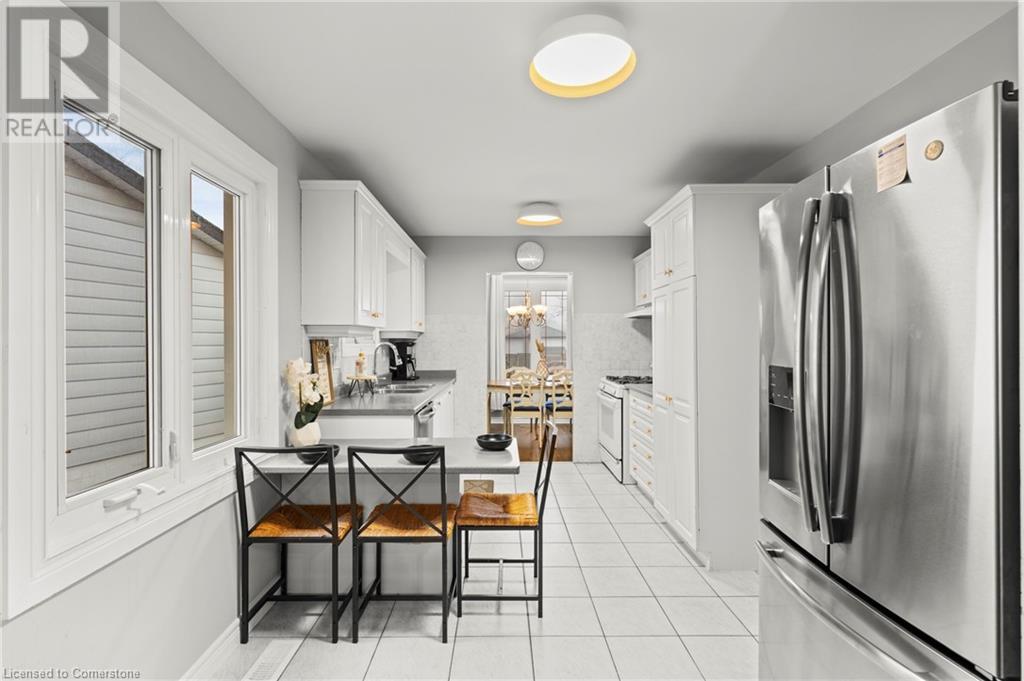 38 Brett Court, Hamilton, Ontario  L8T 4R8 - Photo 14 - 40676251