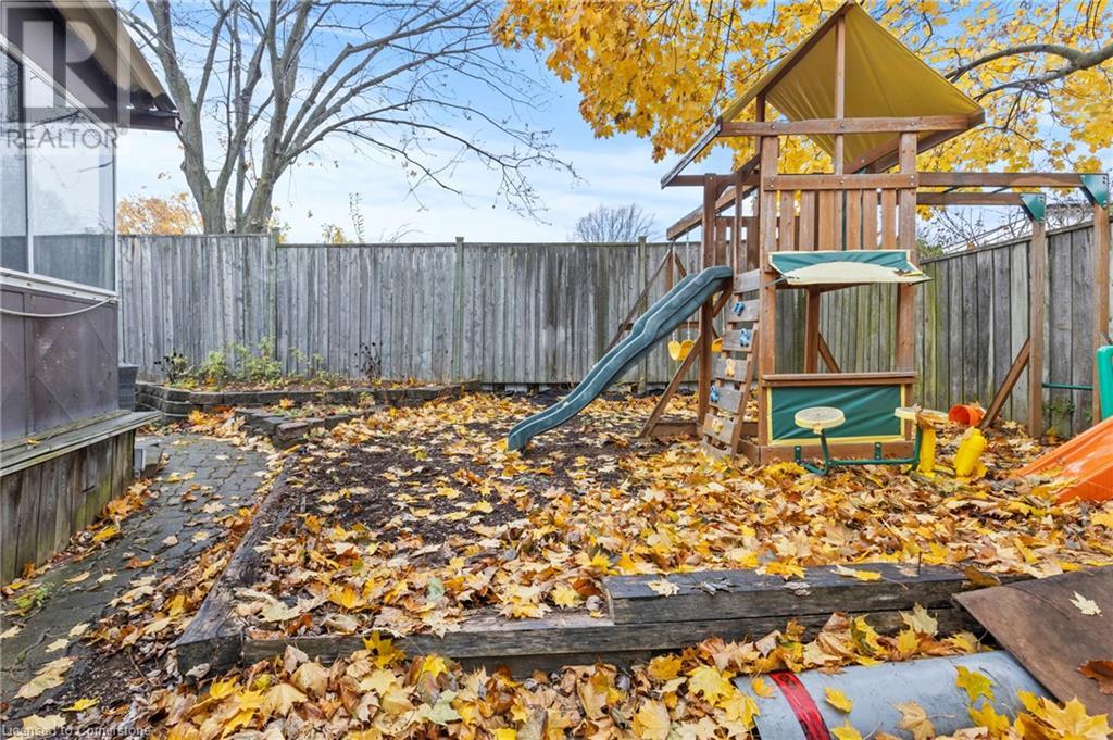 38 Brett Court, Hamilton, Ontario  L8T 4R8 - Photo 36 - 40676251