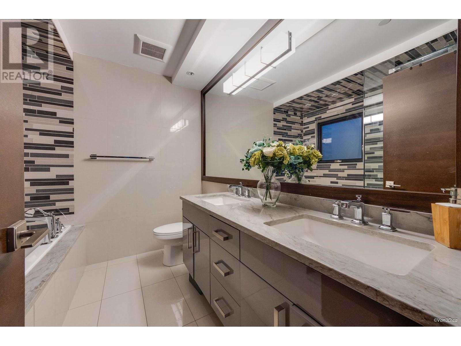 4473 W 5th Avenue, Vancouver, British Columbia  V6R 1S4 - Photo 9 - R2946080