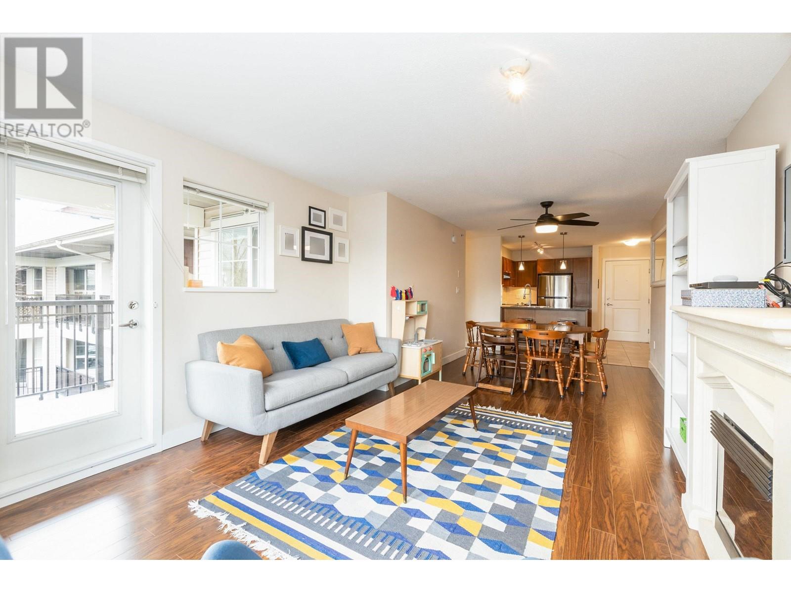407 19677 Meadow Gardens Way, Pitt Meadows, British Columbia V3Y 0A2 - Photo 4 - R2945613