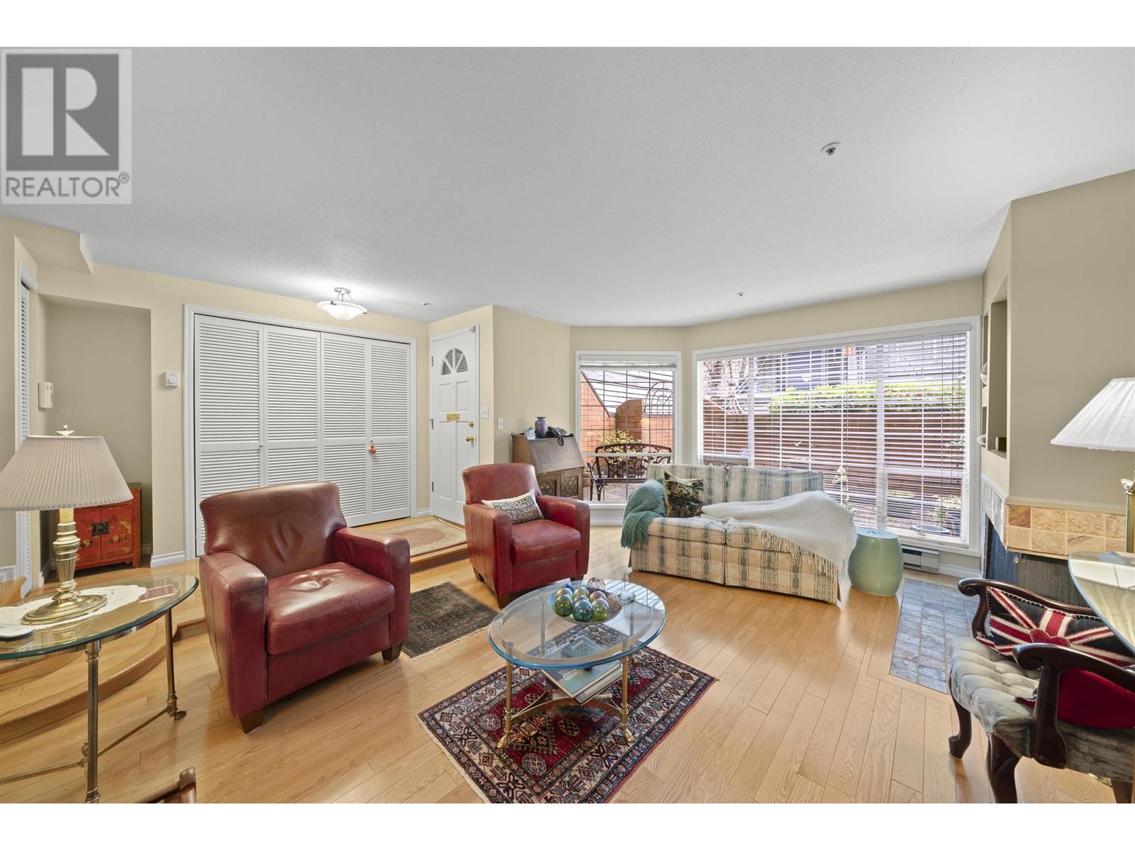 Listing Picture 6 of 17 : 103 835 W 7TH AVENUE, Vancouver / 溫哥華 - 魯藝地產 Yvonne Lu Group - MLS Medallion Club Member