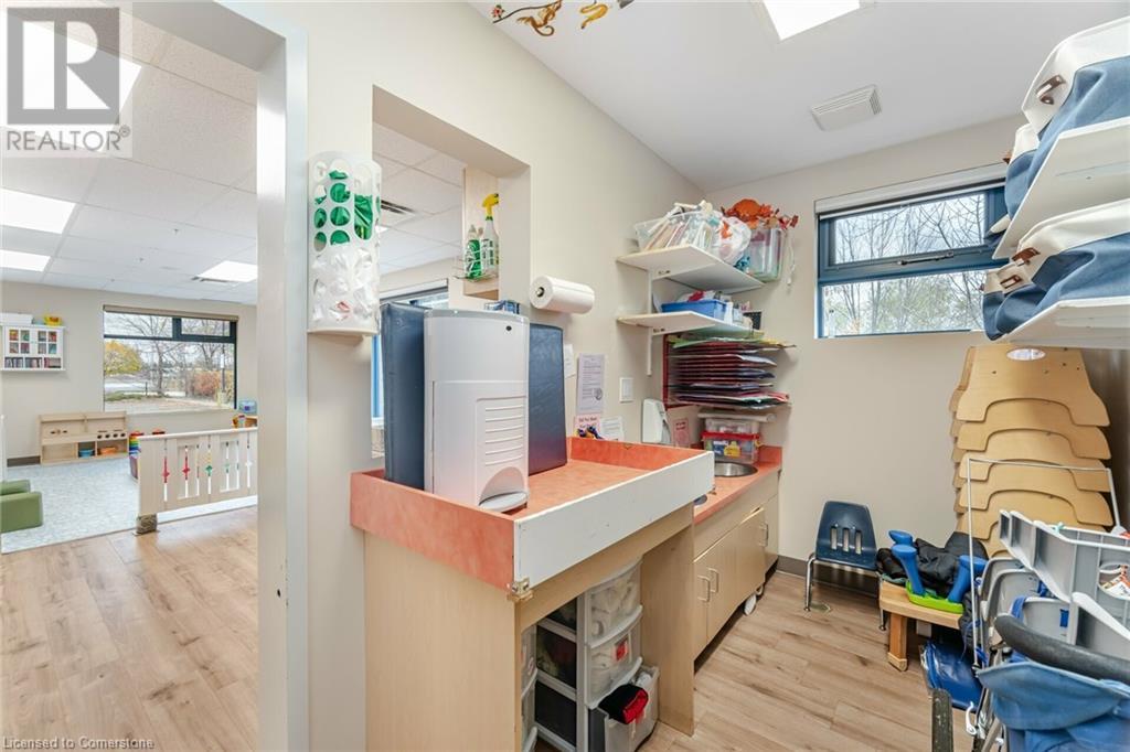 900 Golf Links RoadHamilton, Ontario  L9K 1J8 - Photo 11 - 40679749