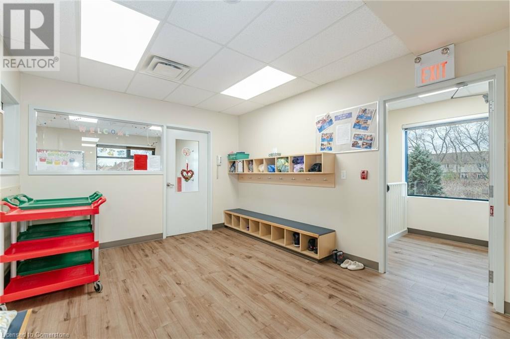 900 Golf Links RoadHamilton, Ontario  L9K 1J8 - Photo 34 - 40679749