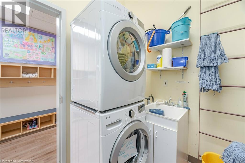 900 Golf Links RoadHamilton, Ontario  L9K 1J8 - Photo 37 - 40679749