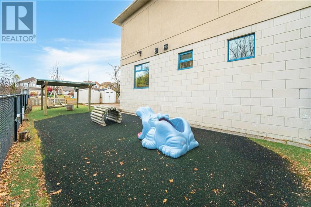 900 Golf Links RoadHamilton, Ontario  L9K 1J8 - Photo 39 - 40679749