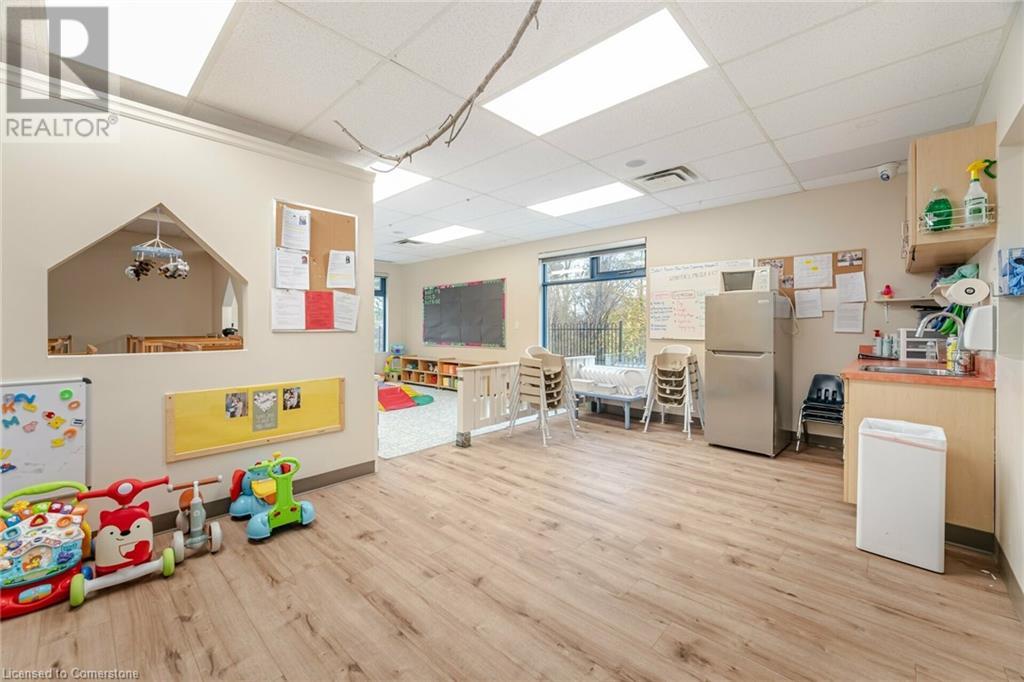 900 Golf Links RoadHamilton, Ontario  L9K 1J8 - Photo 9 - 40679749