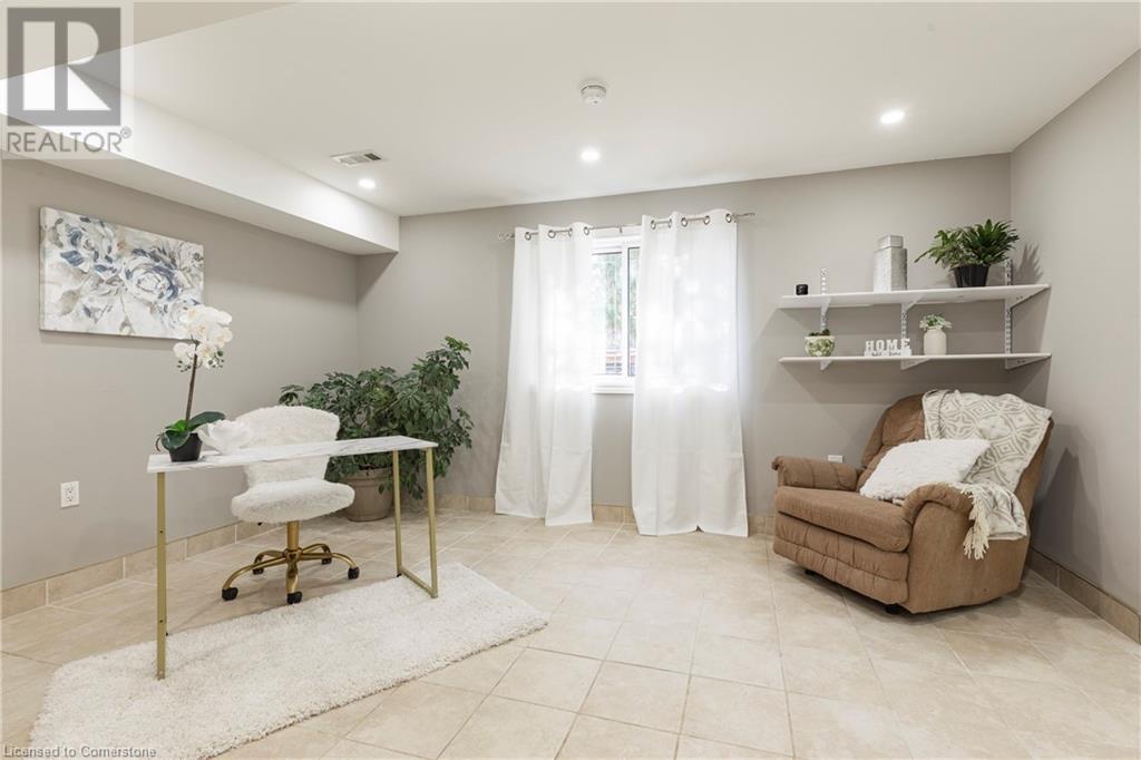 32 Audubon Street S, Stoney Creek, Ontario  L8J 1J7 - Photo 33 - 40679938