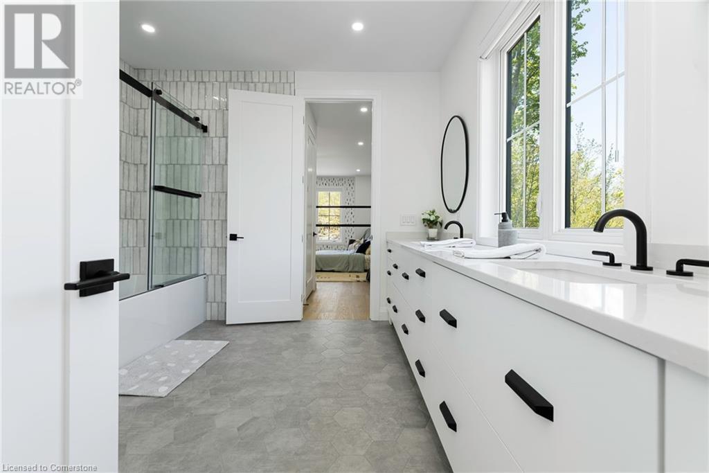 14 St Georges Court, Huntsville, Ontario  P1H 1A5 - Photo 20 - 40680034