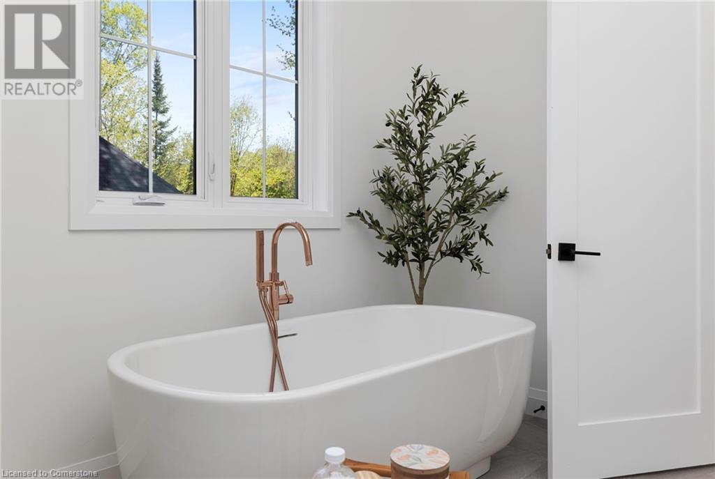 14 St Georges Court, Huntsville, Ontario  P1H 1A5 - Photo 30 - 40680034