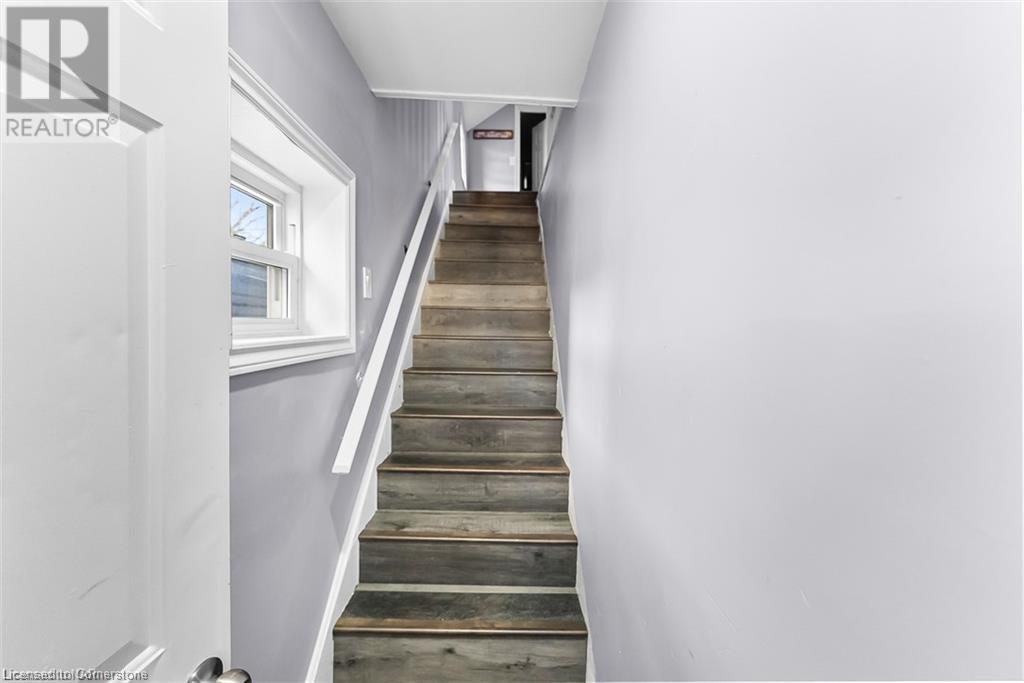 30 Division Street Unit# Main, St. Catharines, Ontario  L2R 3G2 - Photo 14 - 40679389