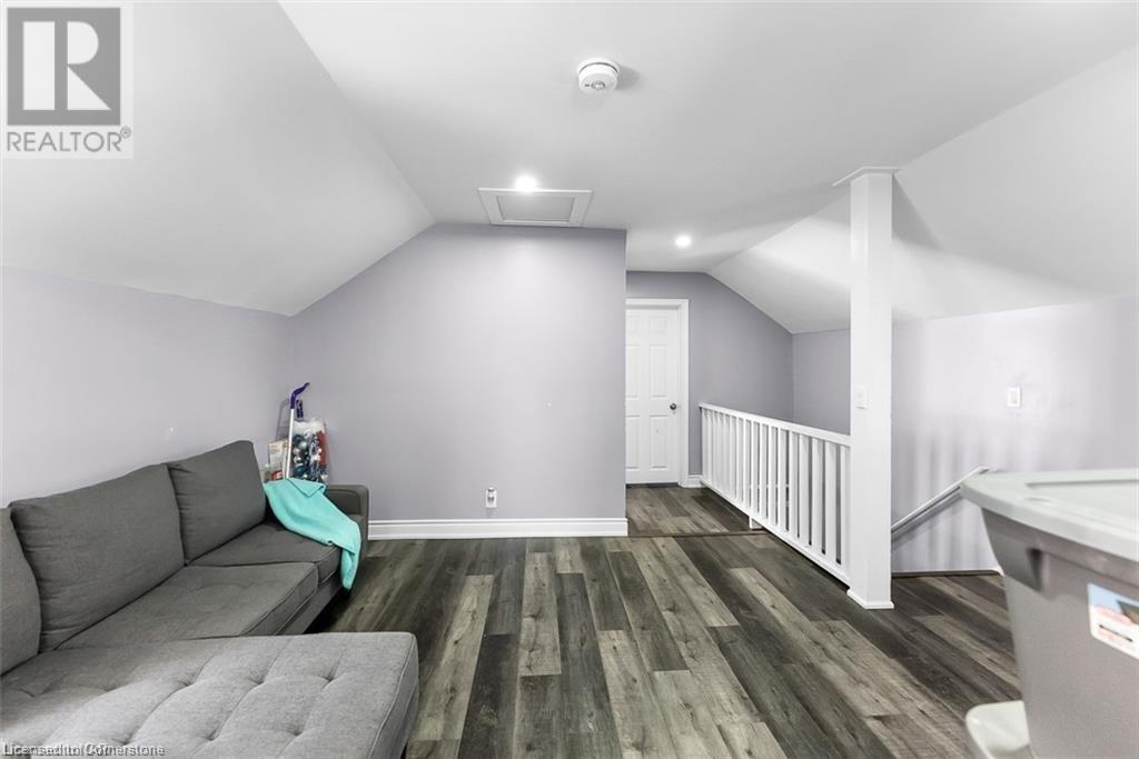 30 Division Street Unit# Main, St. Catharines, Ontario  L2R 3G2 - Photo 22 - 40679389