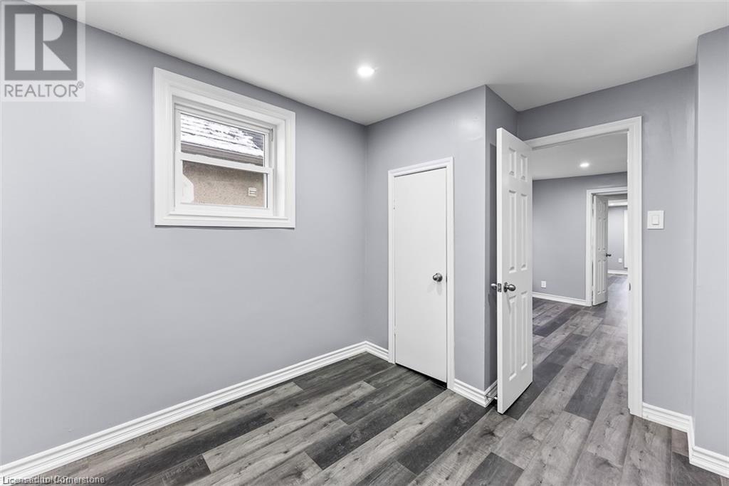 30 Division Street Unit# Main, St. Catharines, Ontario  L2R 3G2 - Photo 9 - 40679389