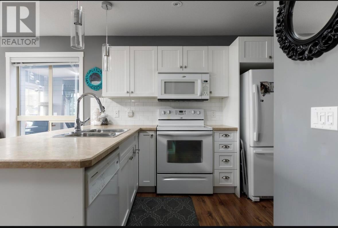 Property at 6822 Madrid Way Unit# 310 image 3