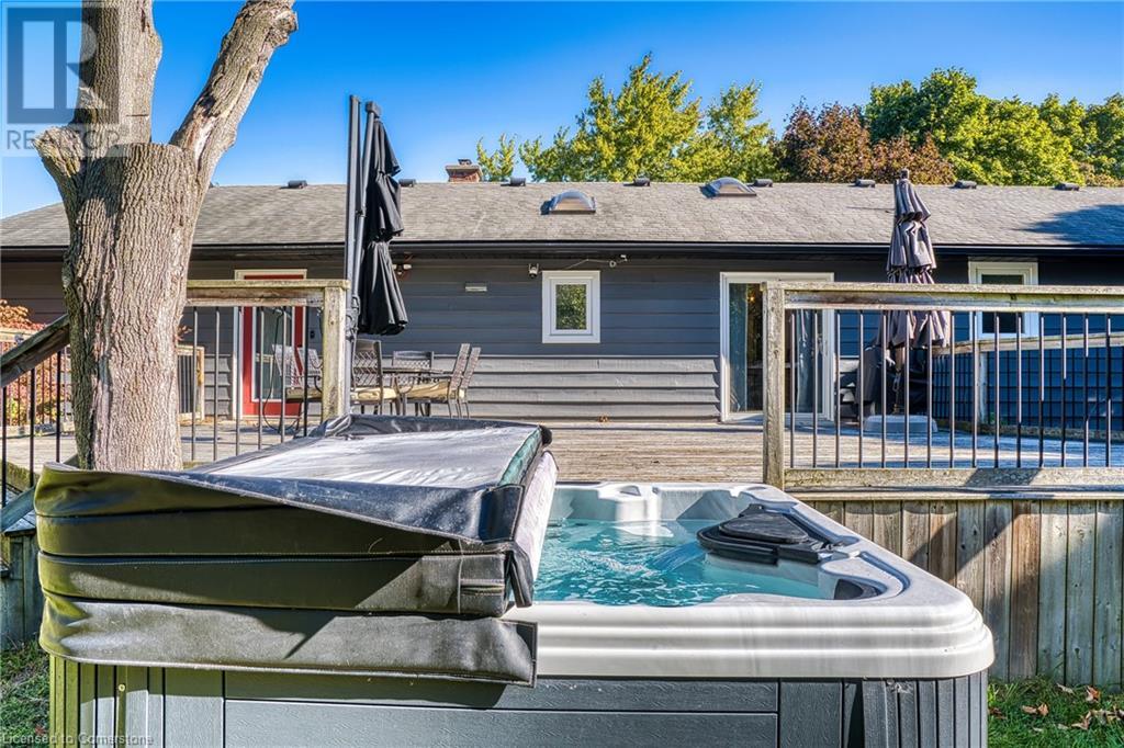 10055 Jane Street, Grand Bend, Ontario  N0M 1T0 - Photo 35 - 40680068