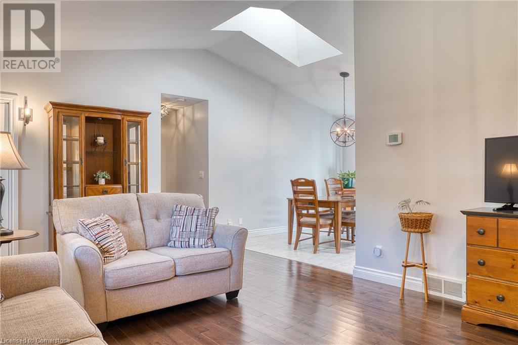 10055 Jane Street, Grand Bend, Ontario  N0M 1T0 - Photo 8 - 40680068