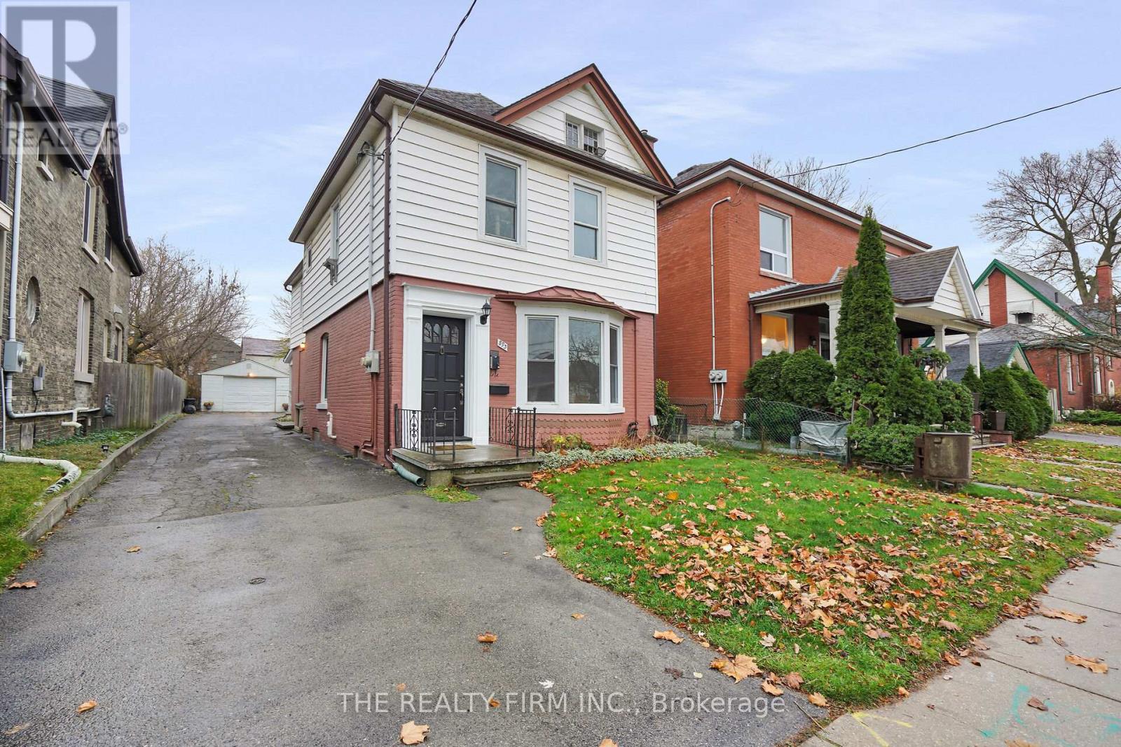 893 QUEENS AVENUE, London, Ontario