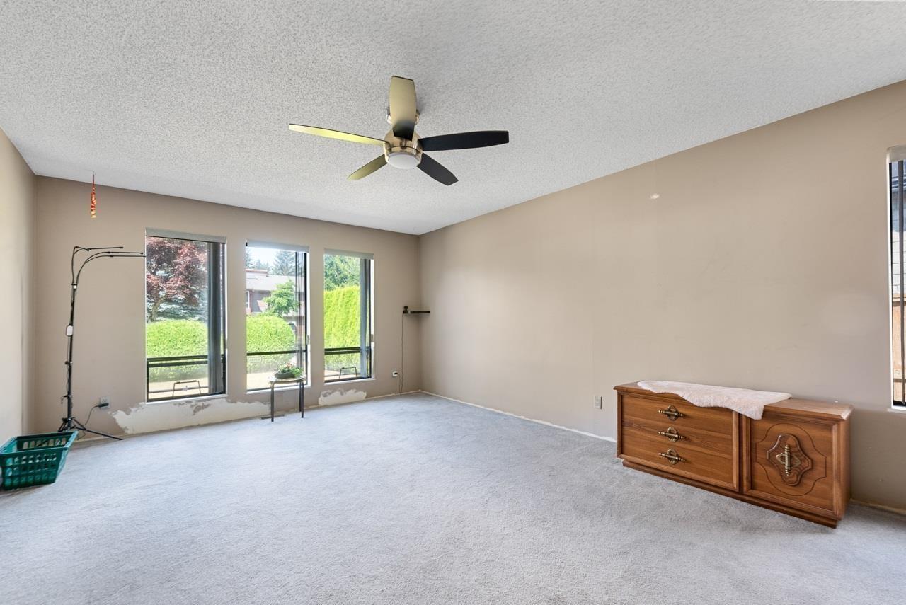 9742 149 Street, Surrey, British Columbia  V3R 8C6 - Photo 8 - R2945856
