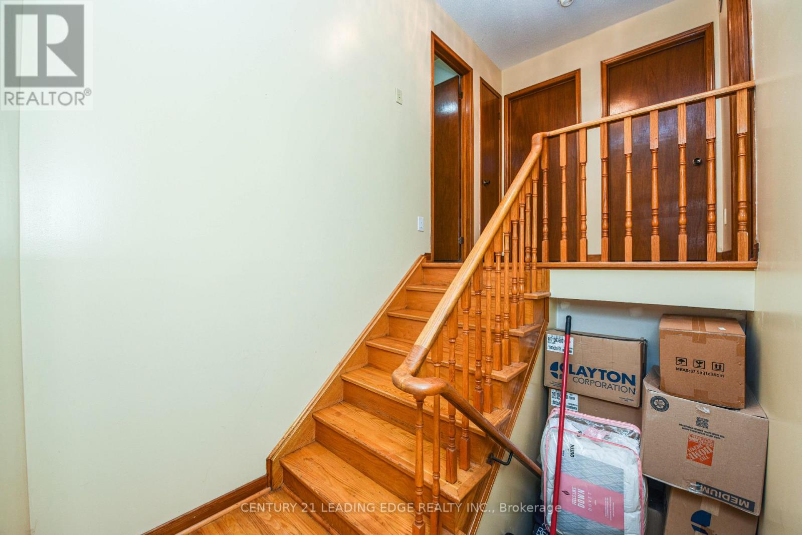 60a Sentinel Road, Toronto, Ontario  M3J 3T6 - Photo 16 - W10441033