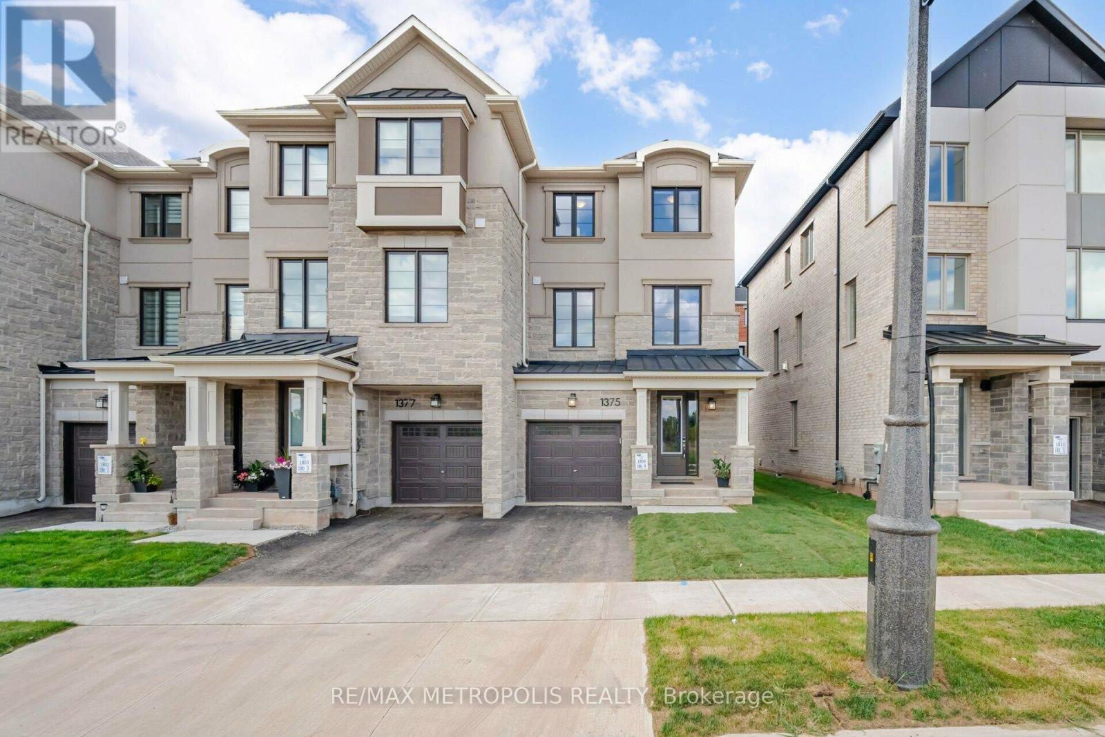 1375 SHEVCHENKO BOULEVARD, oakville, Ontario