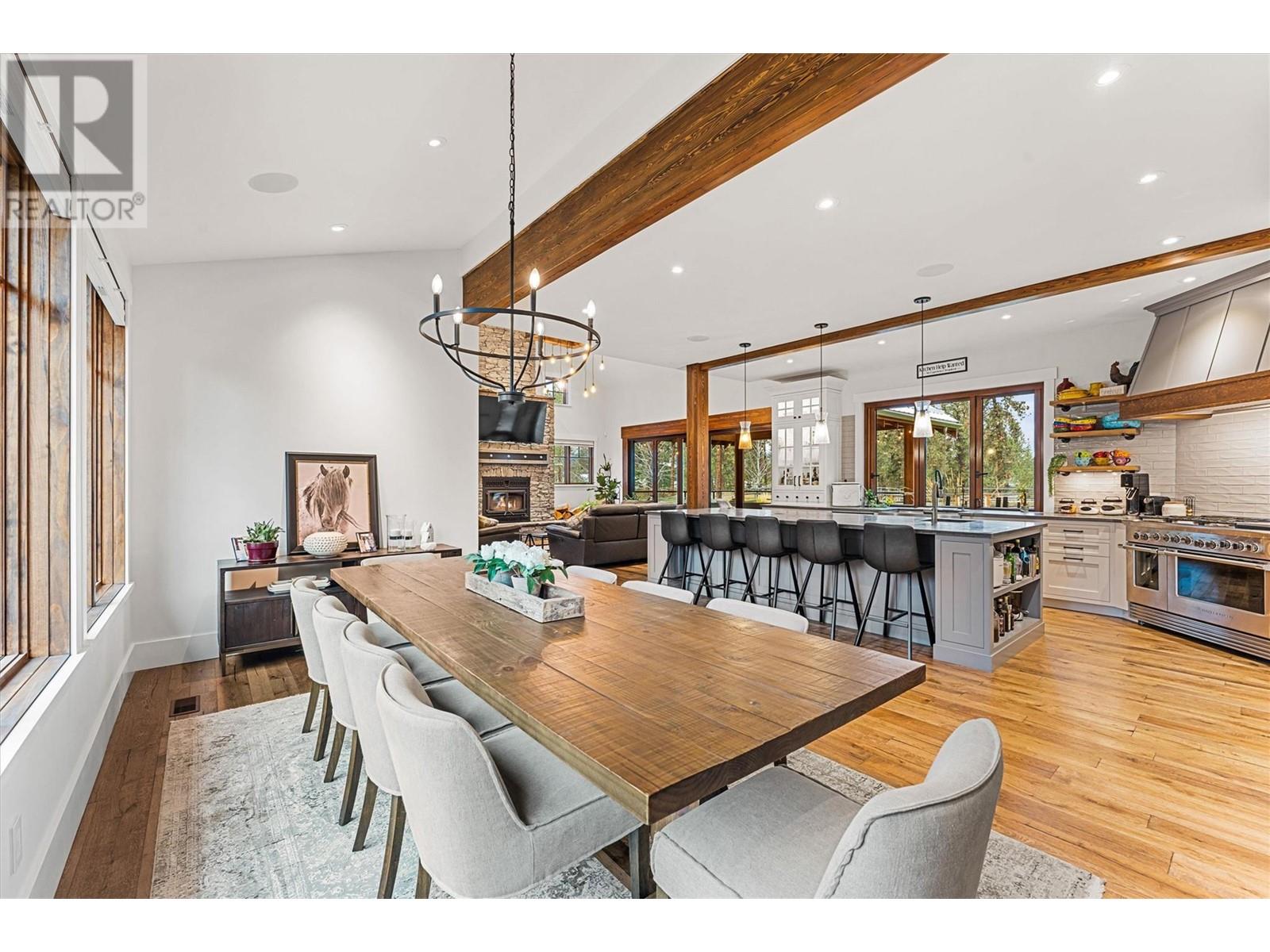 Property at 2150 Saucier Road image 4