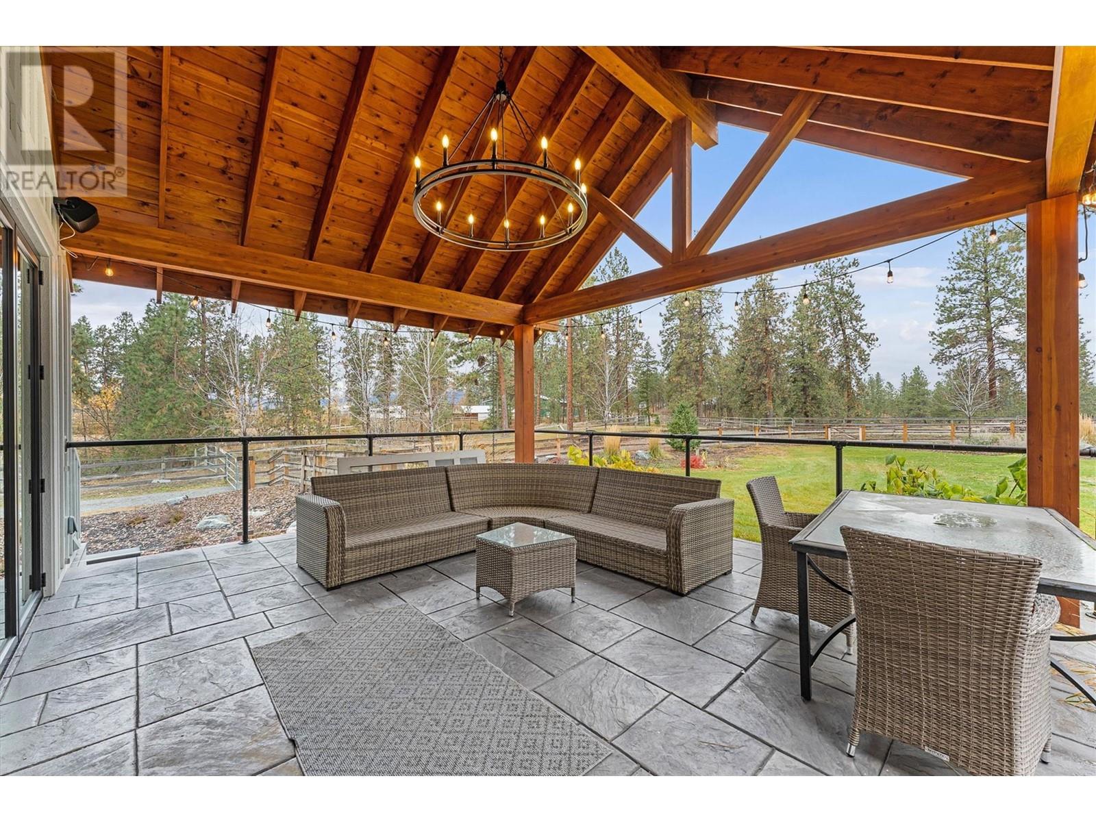 Property at 2150 Saucier Road image 5