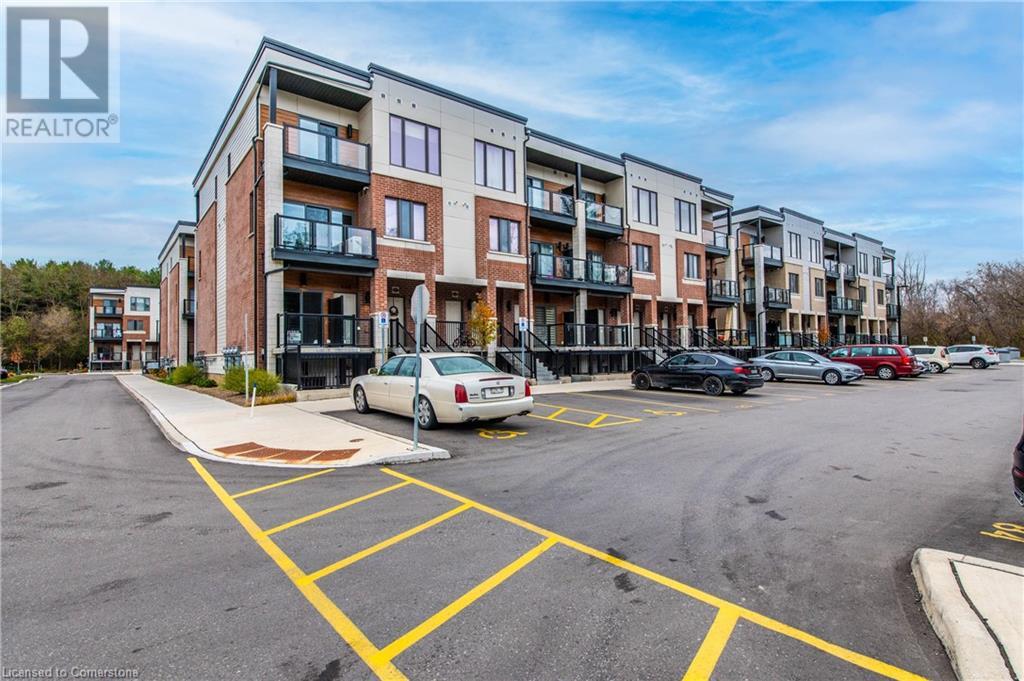 25 ISHERWOOD Avenue Unit# 118, Cambridge, Ontario