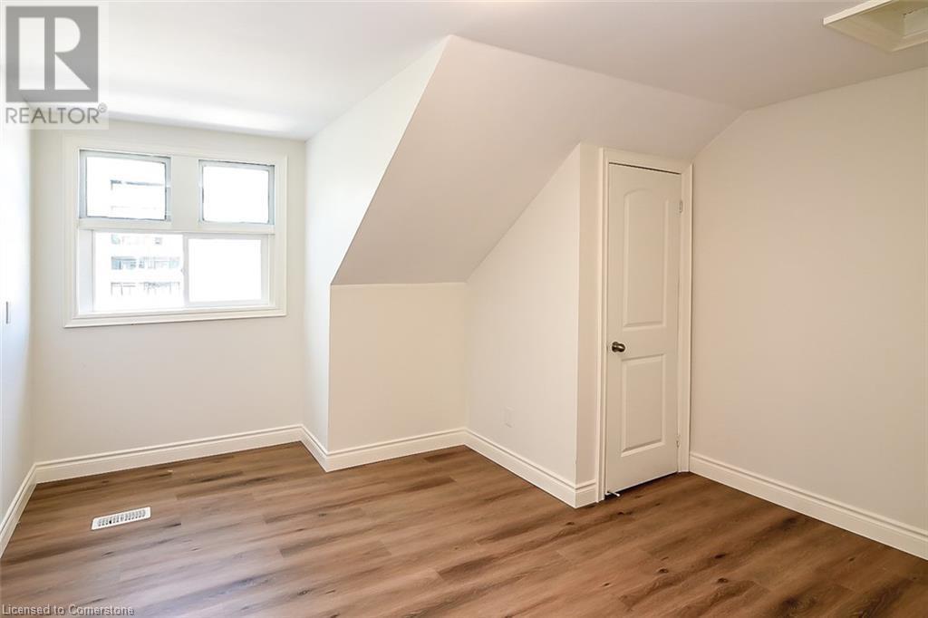 272 Dundas Street E, Waterdown, Ontario  L0R 2H0 - Photo 29 - 40680090