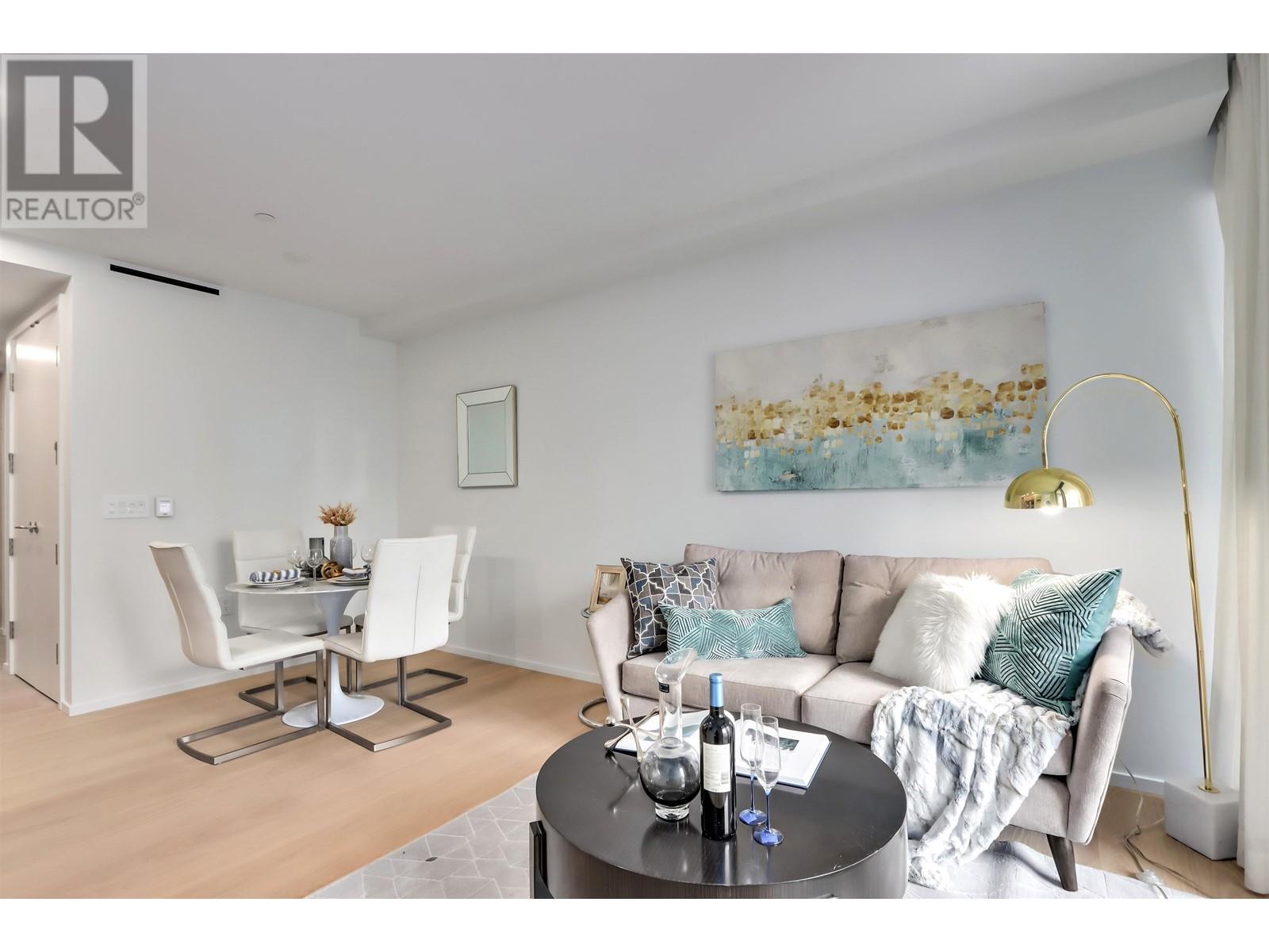 Listing Picture 5 of 20 : 705 1568 ALBERNI STREET, Vancouver / 溫哥華 - 魯藝地產 Yvonne Lu Group - MLS Medallion Club Member