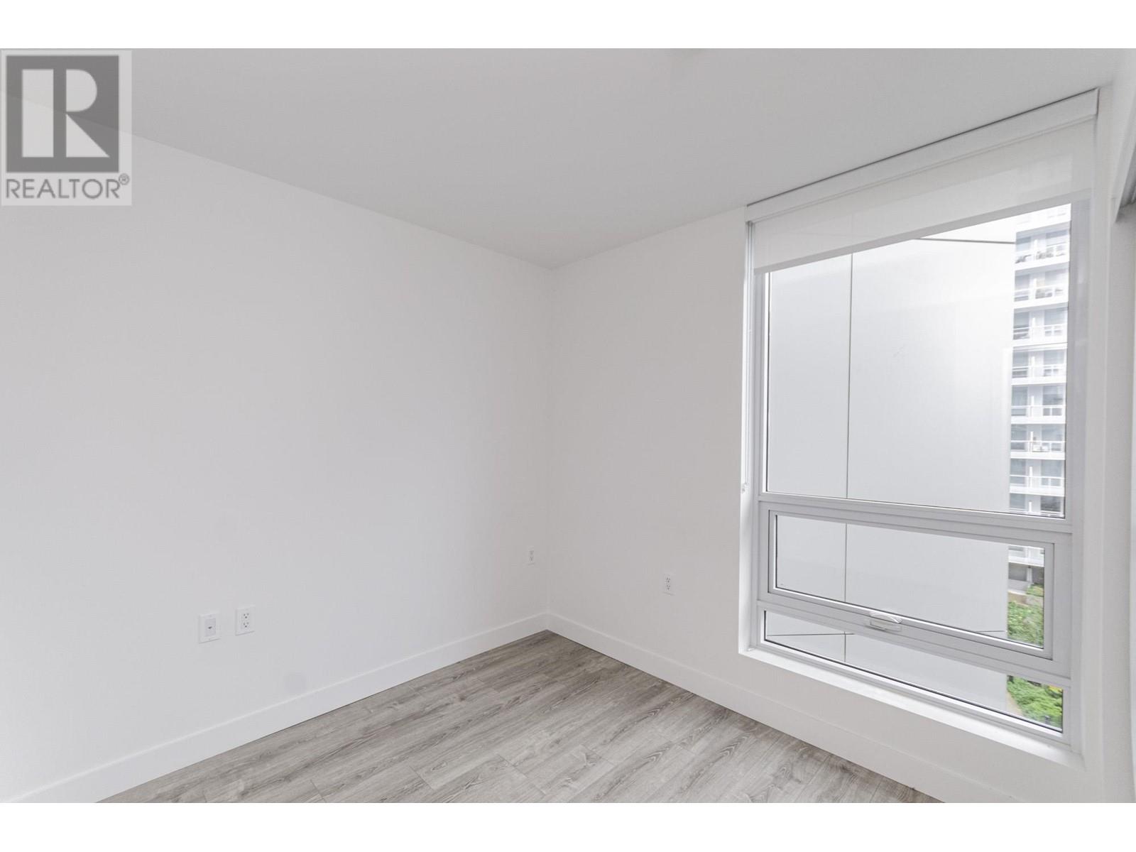 Listing Picture 11 of 32 : 755 6328 NO. 3 ROAD, Richmond / 烈治文 - 魯藝地產 Yvonne Lu Group - MLS Medallion Club Member