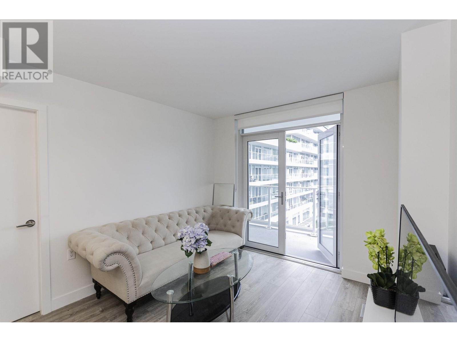 Listing Picture 7 of 32 : 755 6328 NO. 3 ROAD, Richmond / 烈治文 - 魯藝地產 Yvonne Lu Group - MLS Medallion Club Member