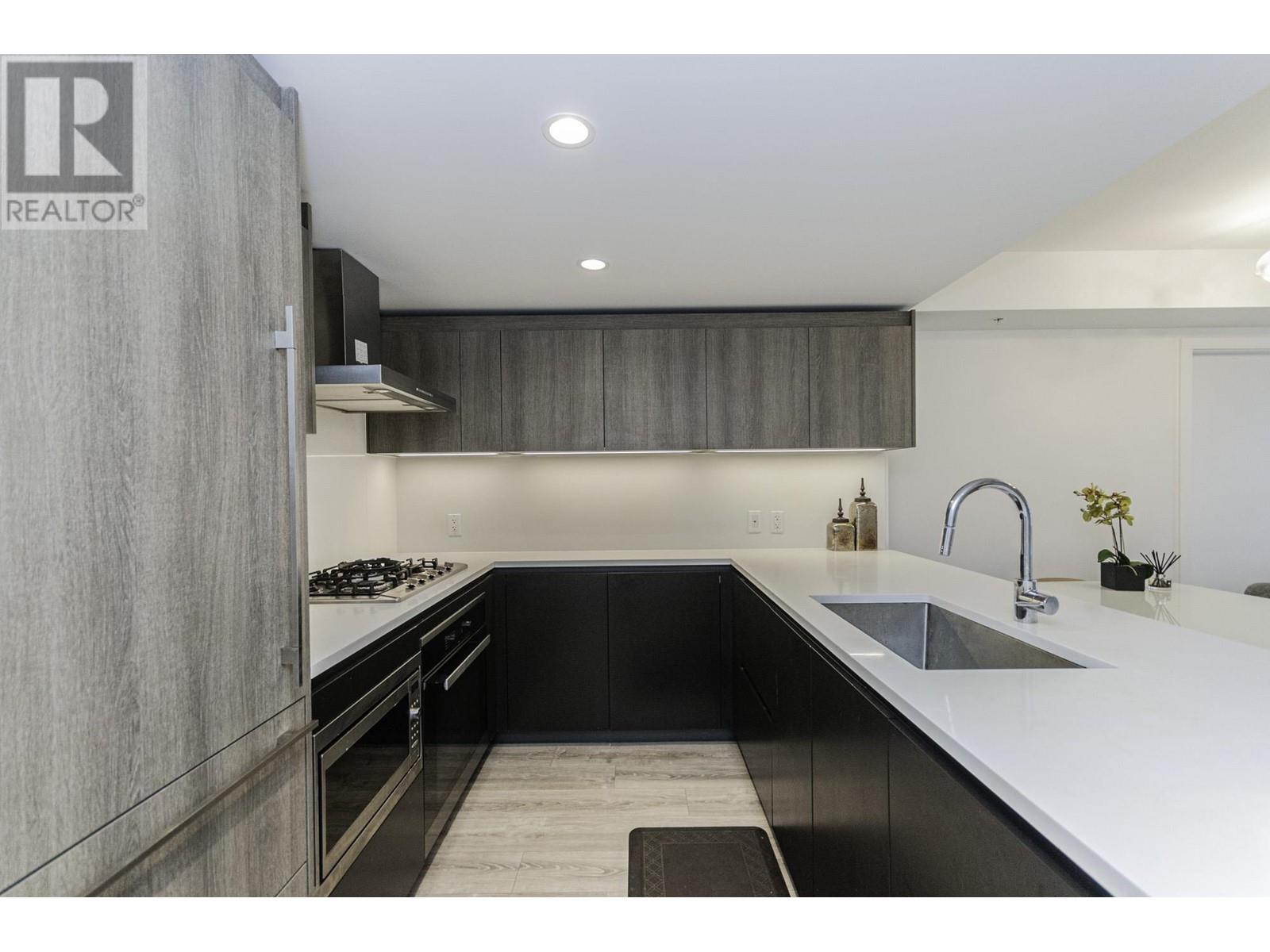 Listing Picture 8 of 32 : 755 6328 NO. 3 ROAD, Richmond / 烈治文 - 魯藝地產 Yvonne Lu Group - MLS Medallion Club Member