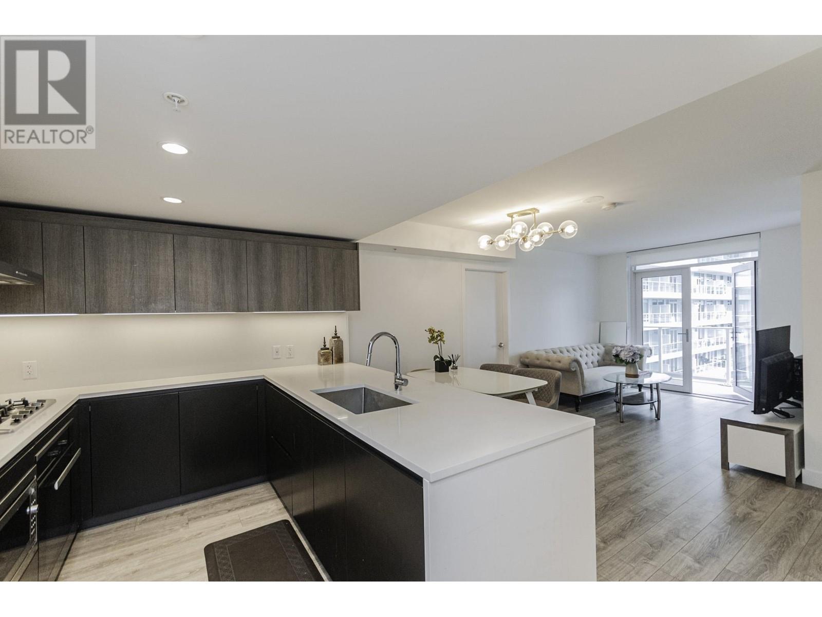 Listing Picture 9 of 32 : 755 6328 NO. 3 ROAD, Richmond / 烈治文 - 魯藝地產 Yvonne Lu Group - MLS Medallion Club Member