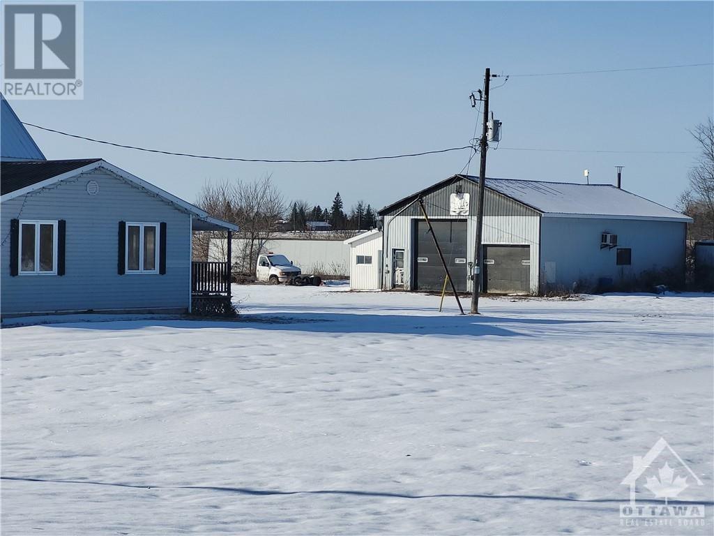 18561 County 43 Road, North Glengarry, Ontario  K0C 1B0 - Photo 27 - X10442482