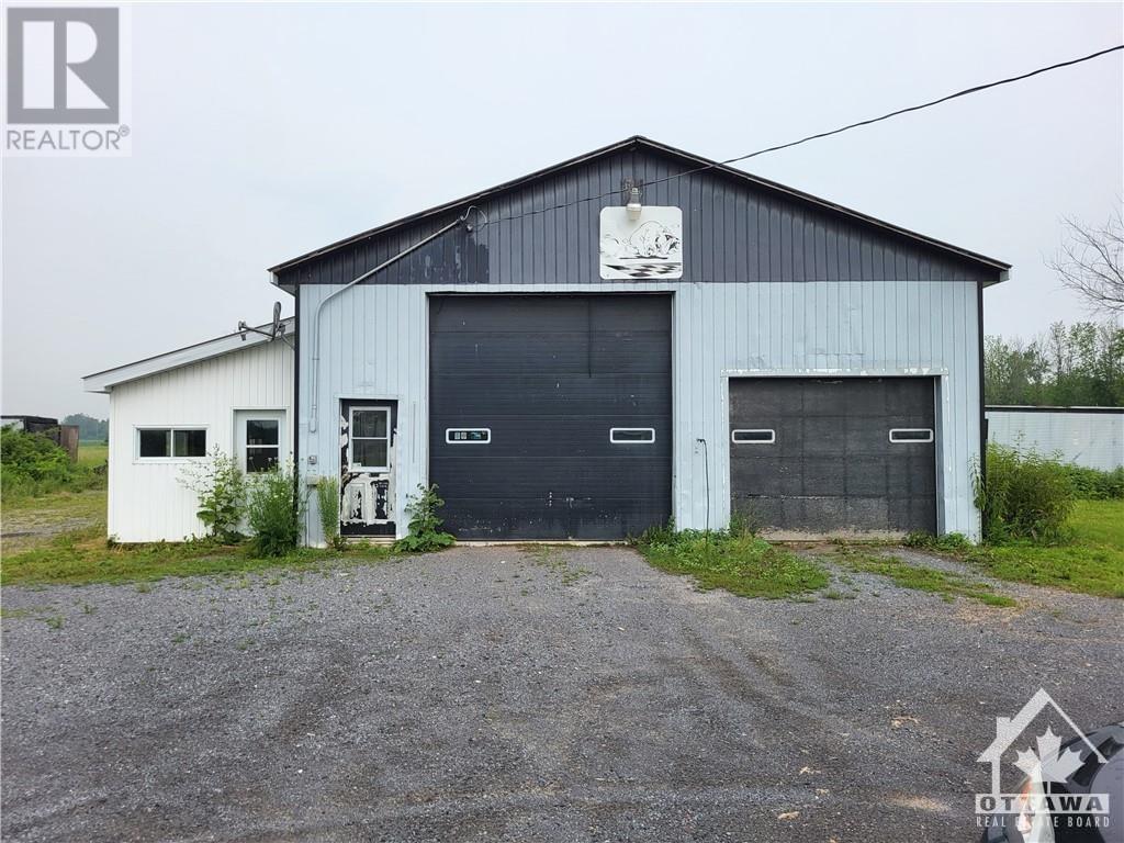 18561 County 43 Road, North Glengarry, Ontario  K0C 1B0 - Photo 5 - X10442482