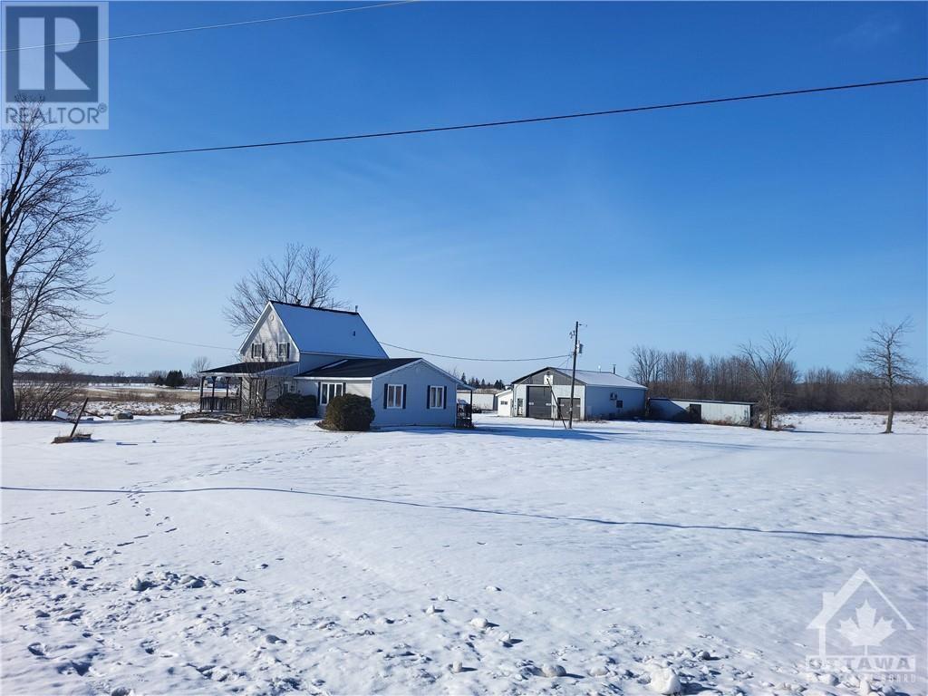 18561 County 43 Road, North Glengarry, Ontario  K0C 1B0 - Photo 7 - X10442482