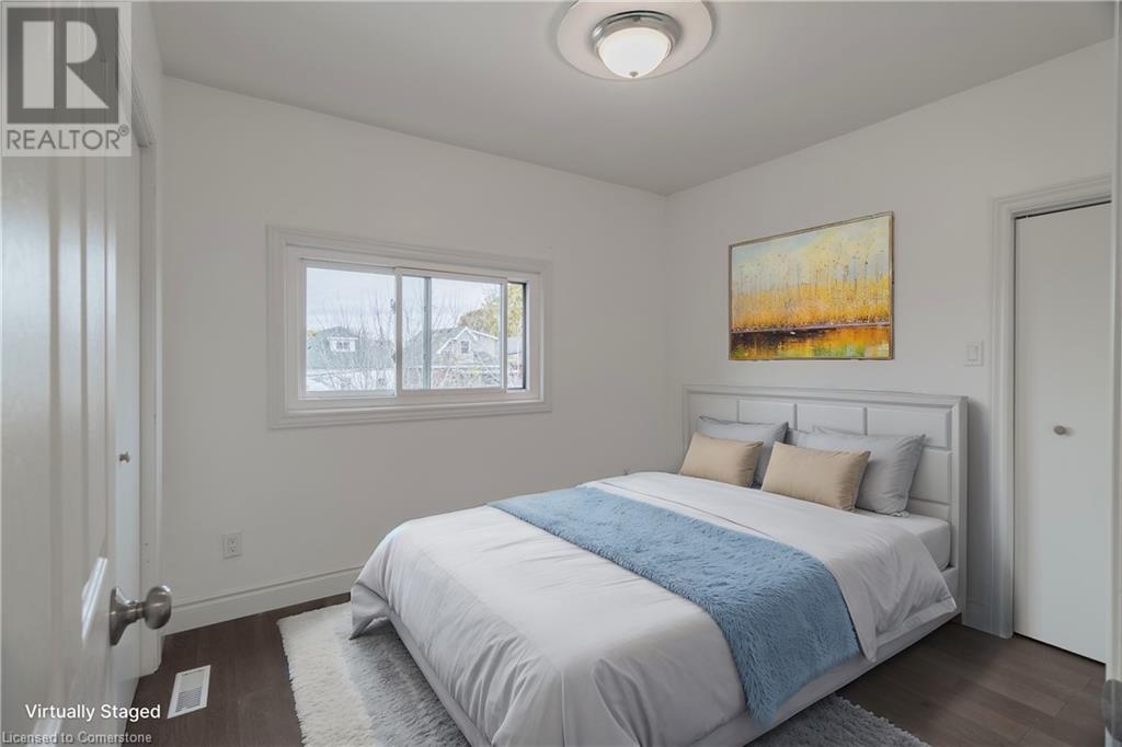 30 Graham Avenue N, Hamilton, Ontario  L8H 4J7 - Photo 11 - 40679078