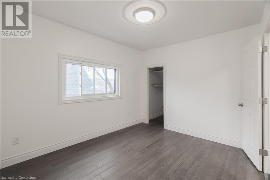 30 Graham Avenue N, Hamilton, Ontario  L8H 4J7 - Photo 15 - 40679078