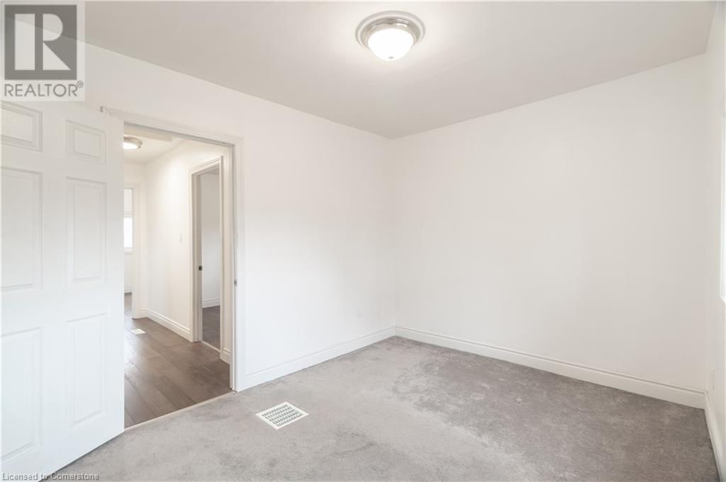 30 Graham Avenue N, Hamilton, Ontario  L8H 4J7 - Photo 19 - 40679078