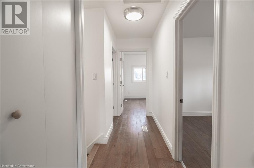 30 Graham Avenue N, Hamilton, Ontario  L8H 4J7 - Photo 20 - 40679078