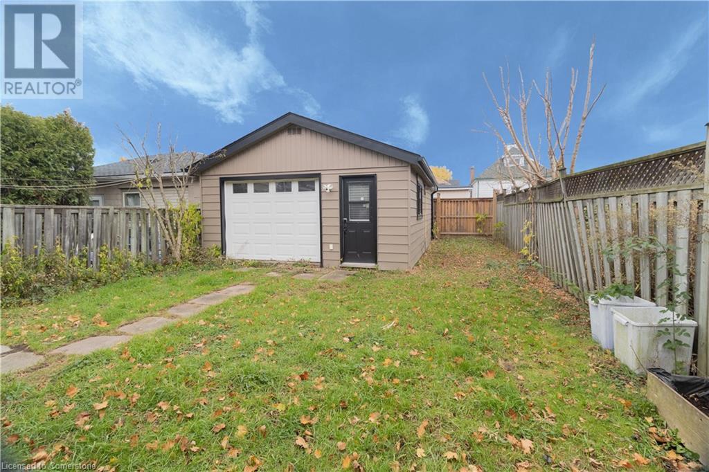 30 Graham Avenue N, Hamilton, Ontario  L8H 4J7 - Photo 25 - 40679078