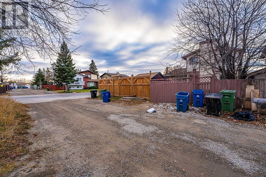 4 Abergale Close Ne, Calgary, Alberta  T2A 6J1 - Photo 34 - A2179705