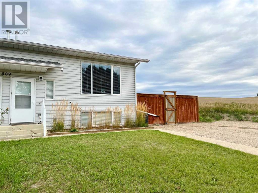 509 A Linview Road, Linden, Alberta  T0M 1J0 - Photo 1 - A2155541