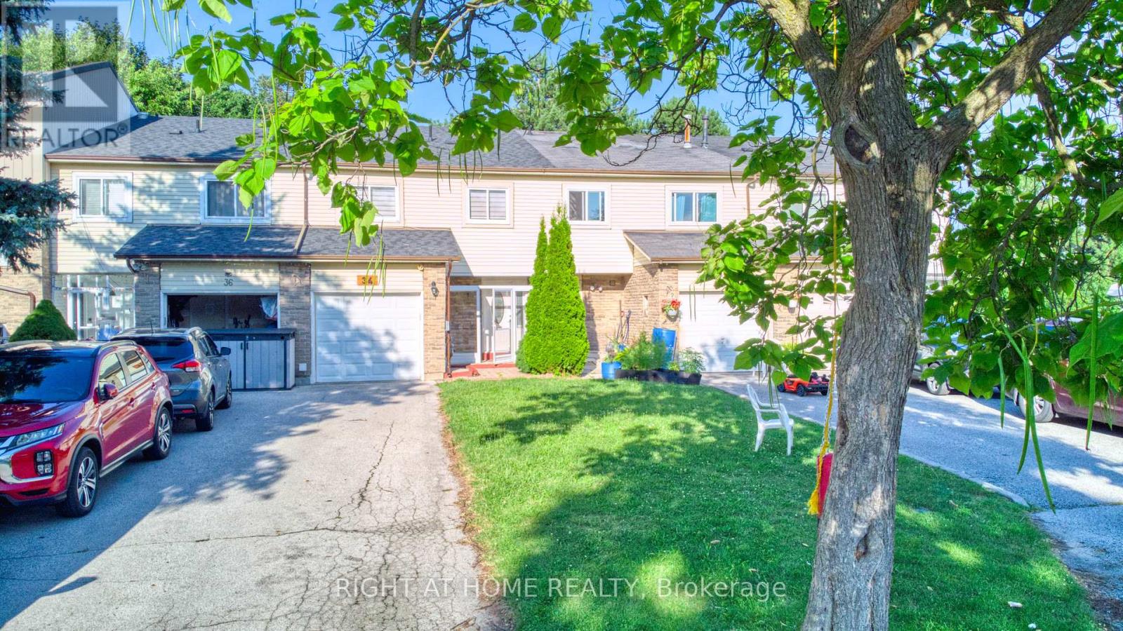 34 Henbury Place, Toronto (Malvern), Ontario  M1B 2S8 - Photo 2 - E10441381