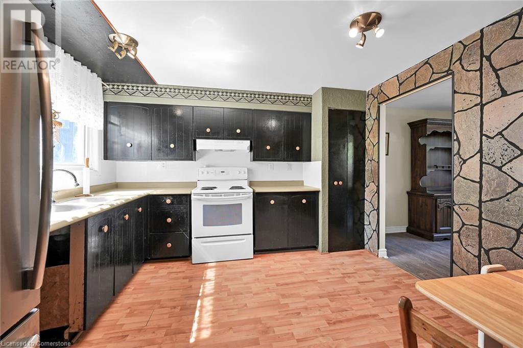 25 Britten Close Unit# A11, Hamilton, Ontario  L9C 4J8 - Photo 11 - 40680134