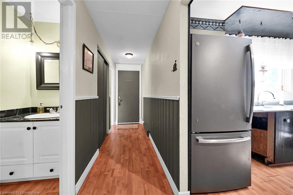 25 Britten Close Unit# A11, Hamilton, Ontario  L9C 4J8 - Photo 13 - 40680134