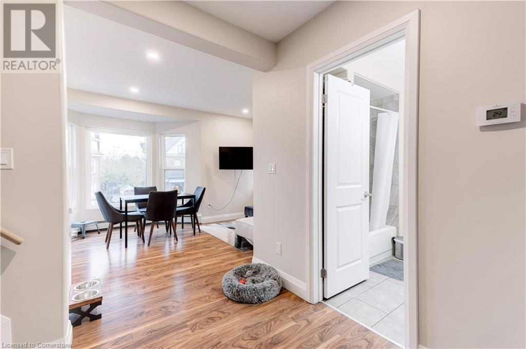 152 Sanford Avenue SHamilton, Ontario  L8M 2G9 - Photo 21 - 40679768