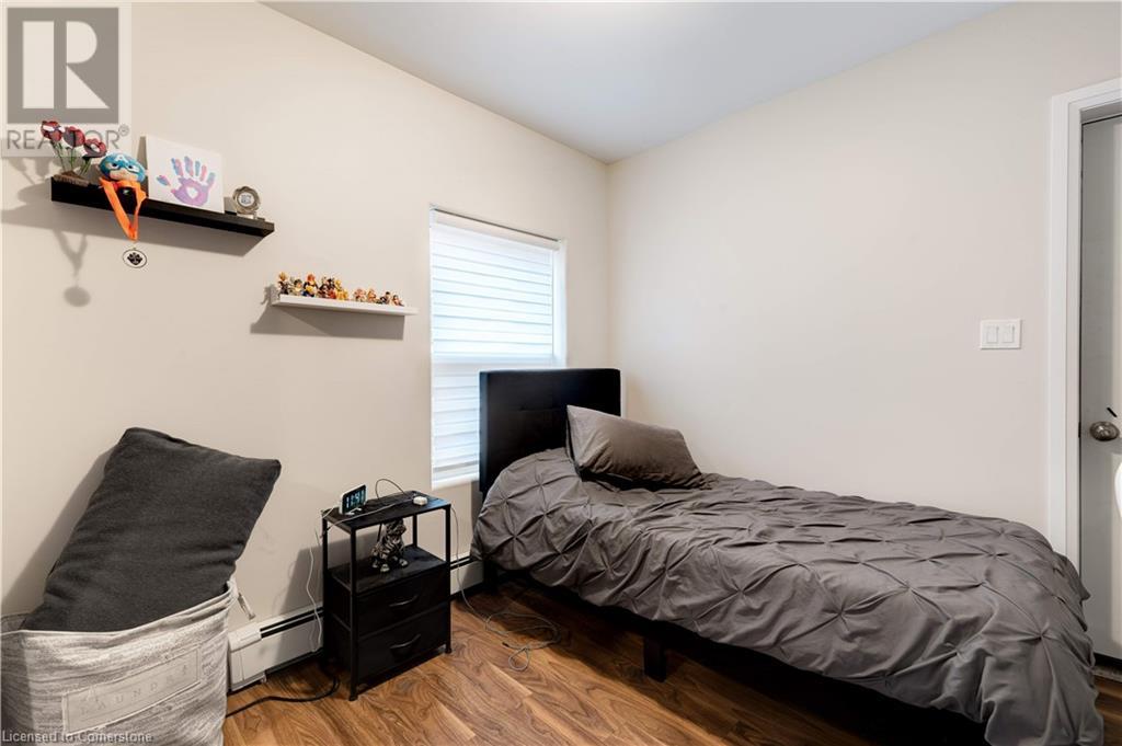 152 Sanford Avenue SHamilton, Ontario  L8M 2G9 - Photo 27 - 40679768